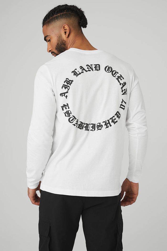 Long Sleeve Alo Yoga Graphic Ancient English Hombre Blancos | 195836XJC