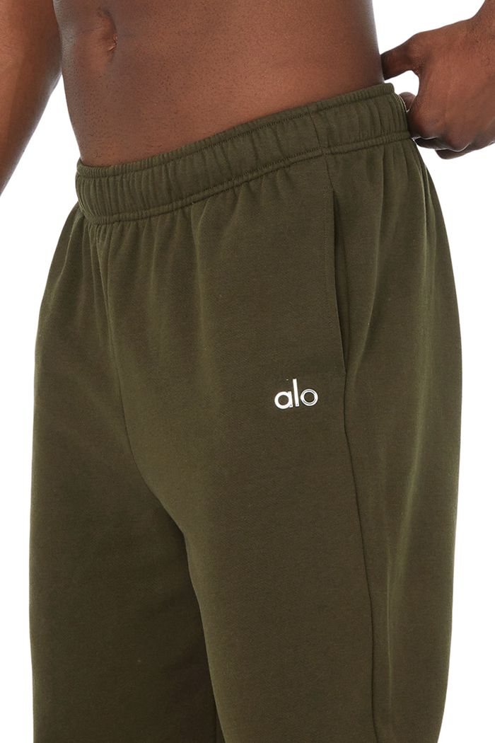 Pantalones Alo Yoga Accolade Sweat Hombre Verde Oliva Oscuro | 960487GSW