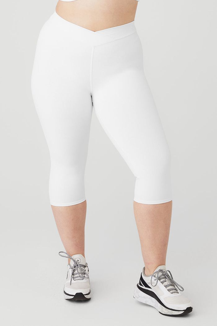 Pantalones Alo Yoga Airbrush V-Cut Define Capri Mujer Blancos | 520693DBQ