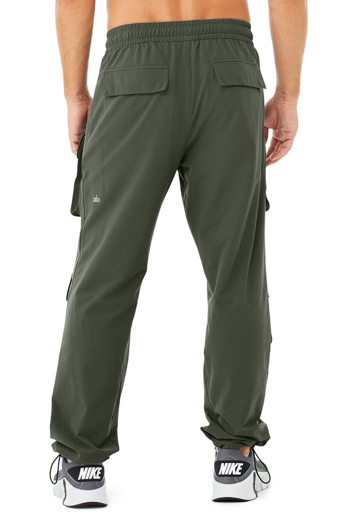 Pantalones Alo Yoga Cargo Venture Hombre Verdes Oscuro | 250814TVZ