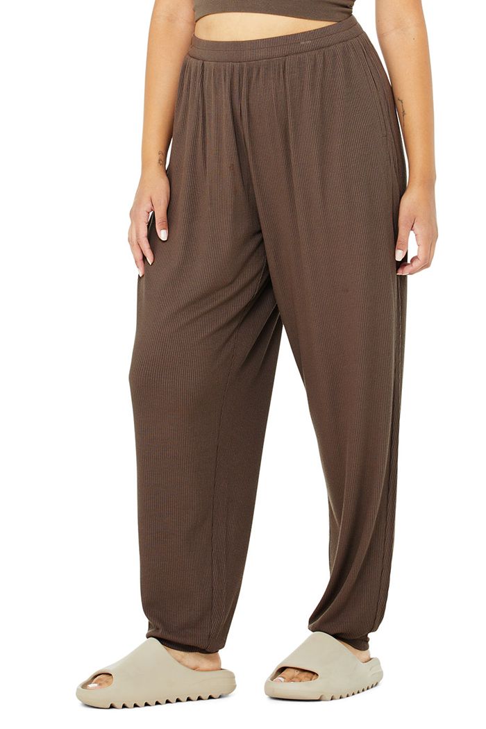 Pantalones Alo Yoga High-Cintura Ribbed Whisper Mujer Marrom | 610835UMR