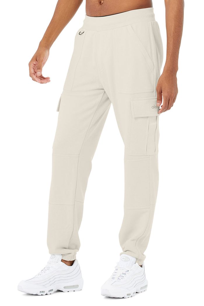 Pantalones Alo Yoga Highline Cargo Sweat Hombre Beige | 260481FGE