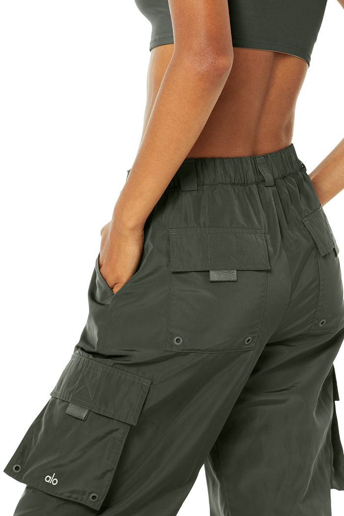 Pantalones Alo Yoga It Girl Mujer Verdes Oscuro | 638195VRM