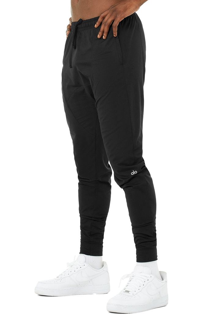 Pantalones Alo Yoga Revitalize Hombre Negros | 907354XMZ