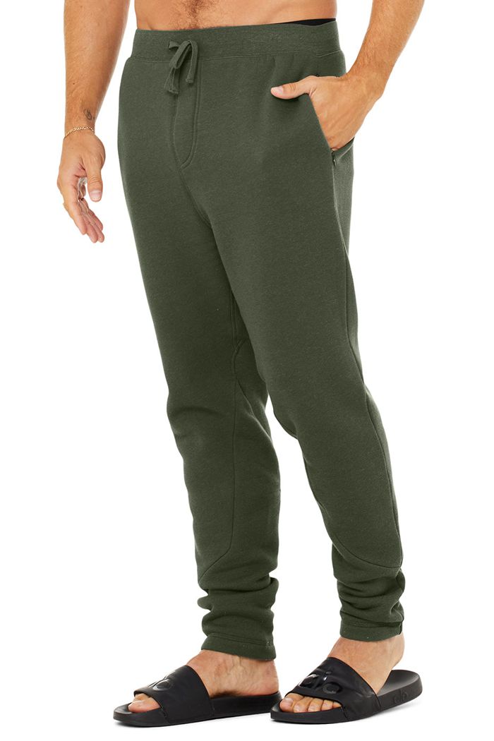 Pantalones Alo Yoga The Triumph Sweat Hombre Verdes Oscuro | 083695SVU