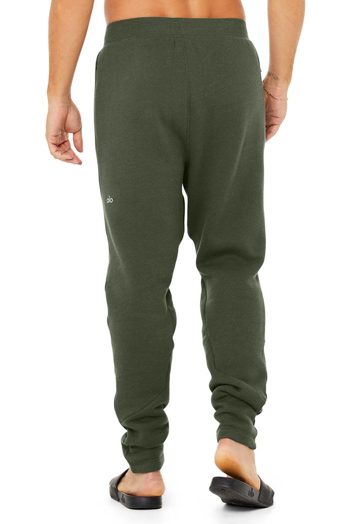 Pantalones Alo Yoga The Triumph Sweat Hombre Verdes Oscuro | 083695SVU