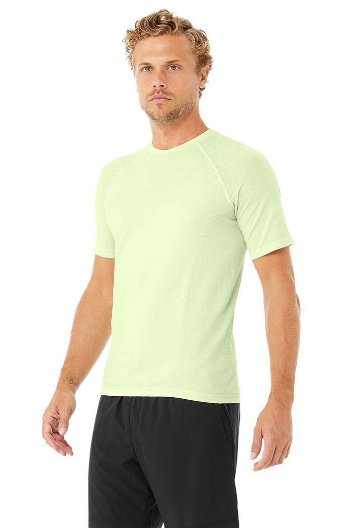 Short Sleeve Alo Yoga Amplify Seamless Tee Hombre Verdes | 109876ZPG