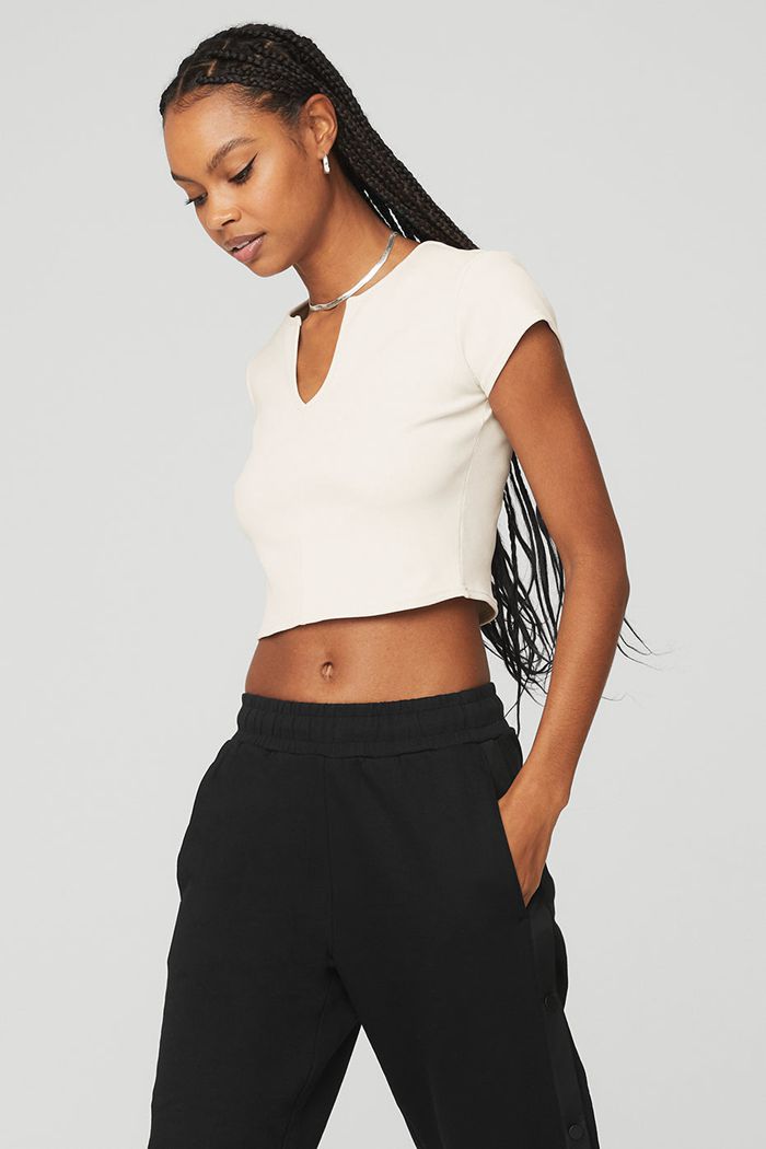 Short Sleeve Alo Yoga Ribbed Cropped Savvy Mujer Blancos | 709586ZTL