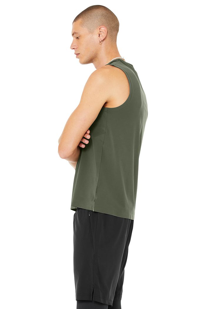 Tank Tops Alo Yoga Idol Performance Hombre Verdes Oscuro | 470268ECP